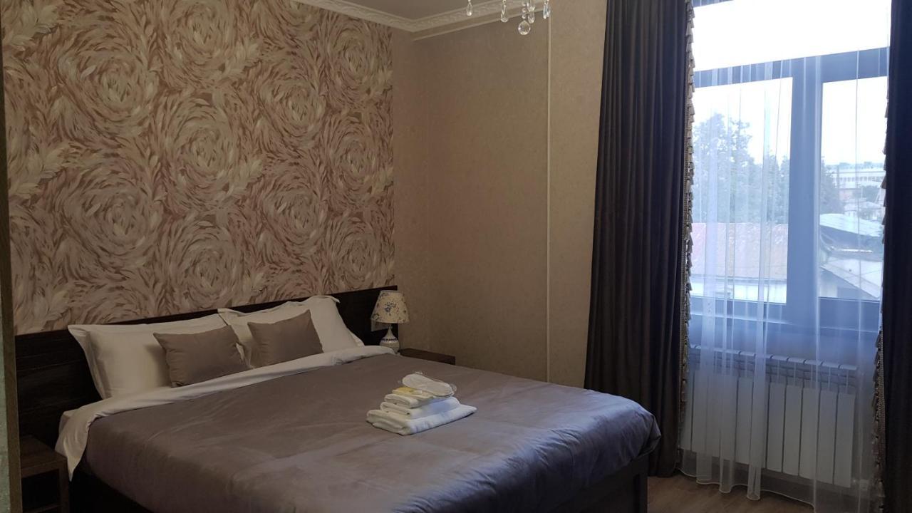 Nomad Hotel Bishkek Halal Luaran gambar