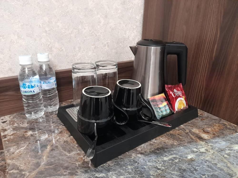 Nomad Hotel Bishkek Halal Luaran gambar